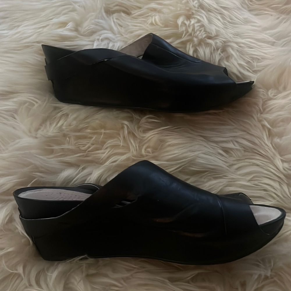 Tsubo Ovid Comfortable Platform Slides-Sz 8
